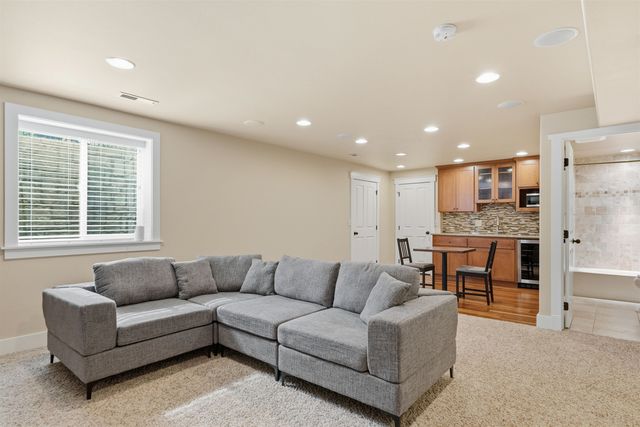 6114 S Windstar St, Spokane, WA 99224