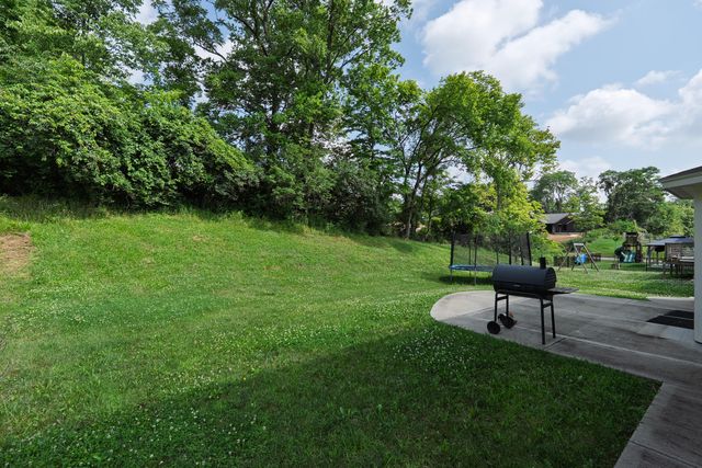 1375 Meadowcrest Circle, Independence, KY 41051