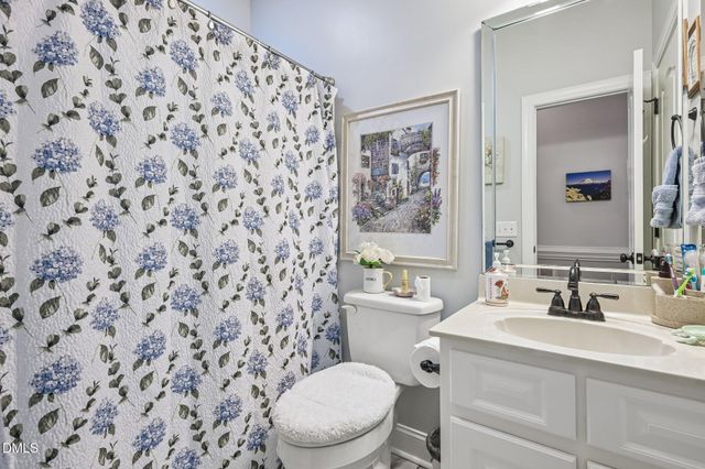 638 E Lakota Drive, Fuquay Varina, NC 27526