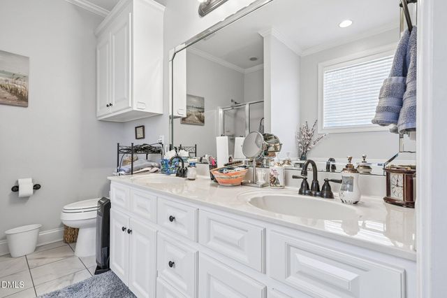 638 E Lakota Drive, Fuquay Varina, NC 27526