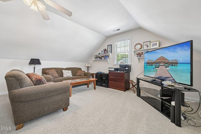638 E Lakota Drive, Fuquay Varina, NC 27526