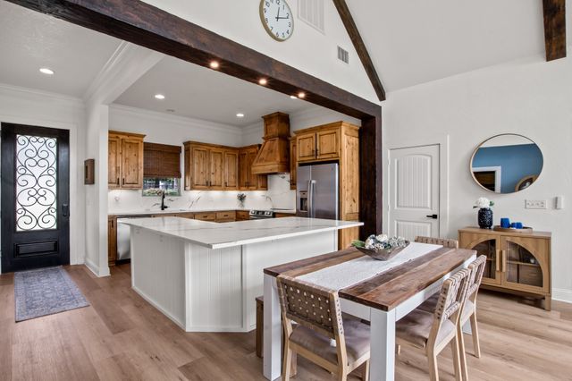 326 Hickory Circle, Trinidad, TX 75163
