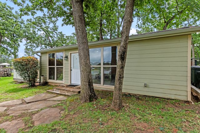 326 Hickory Circle, Trinidad, TX 75163