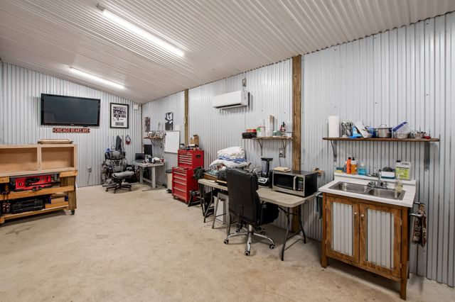 326 Hickory Circle, Trinidad, TX 75163