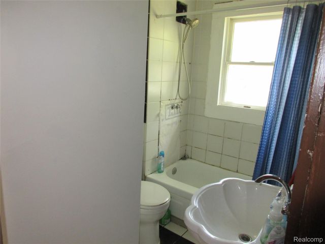 106 Butler Street, Clio, MI 48420