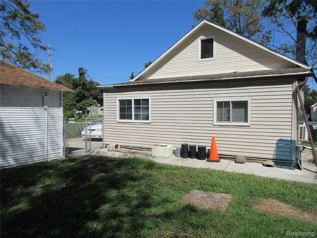 106 Butler Street, Clio, MI 48420