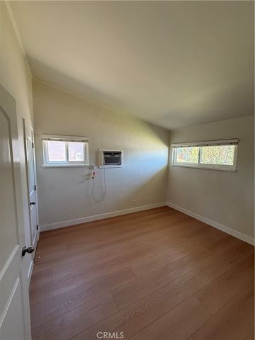 8401 Tampa, Northridge, CA 91324