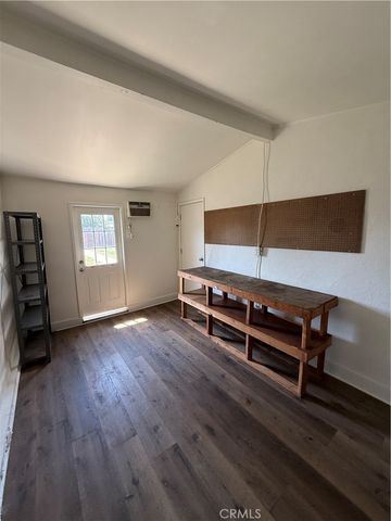 8401 Tampa, Northridge, CA 91324