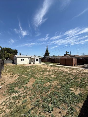 8401 Tampa, Northridge, CA 91324
