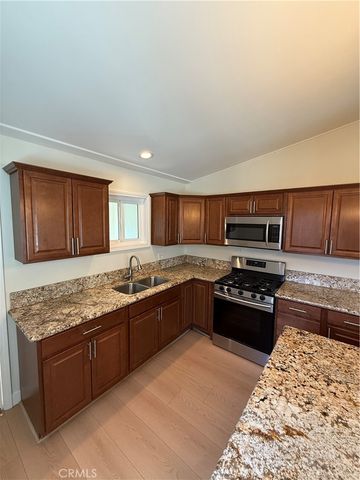 8401 Tampa, Northridge, CA 91324