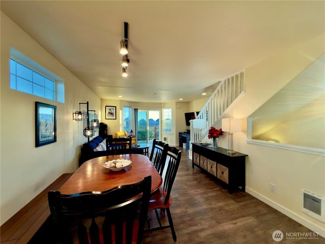 1046 Wawona Avenue SE, Ocean Shores, WA 98569