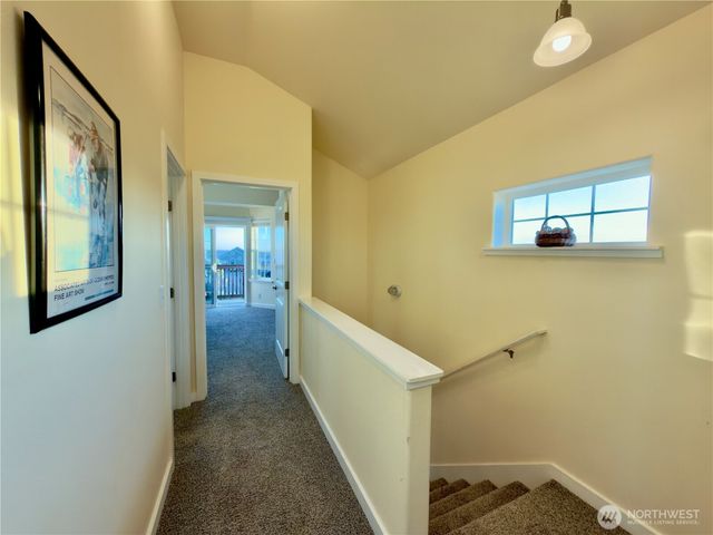 1046 Wawona Avenue SE, Ocean Shores, WA 98569