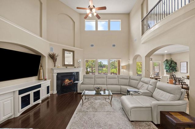 12406 Garden Field Lane, Pearland, TX 77584