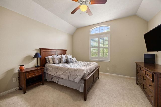 12406 Garden Field Lane, Pearland, TX 77584