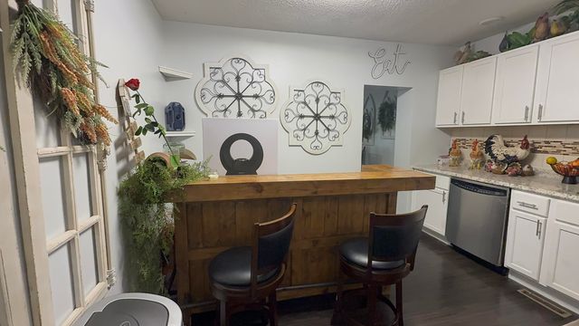 124 HUNTER AVENUE Avenue, Council Bluffs, IA 51503