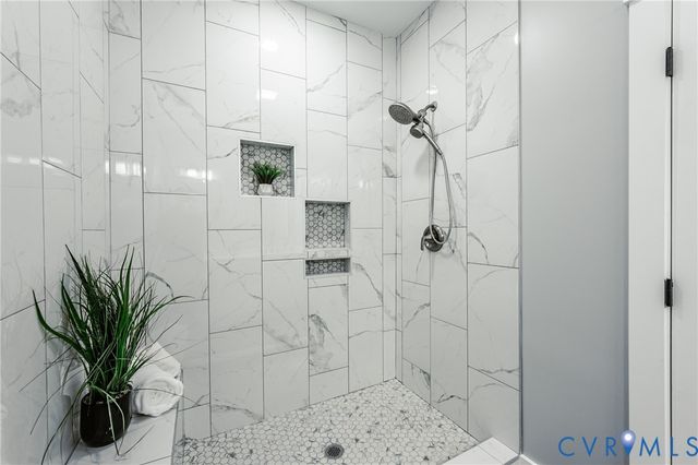 9005 Carswell St, North Chesterfield, VA 23237