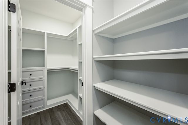 9005 Carswell St, North Chesterfield, VA 23237