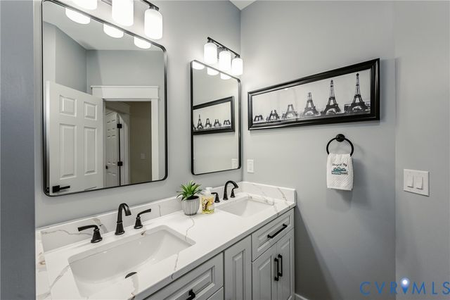 9005 Carswell St, North Chesterfield, VA 23237