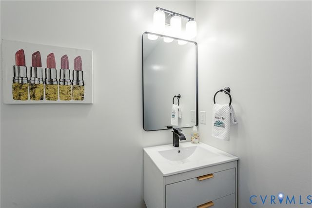 9005 Carswell St, North Chesterfield, VA 23237