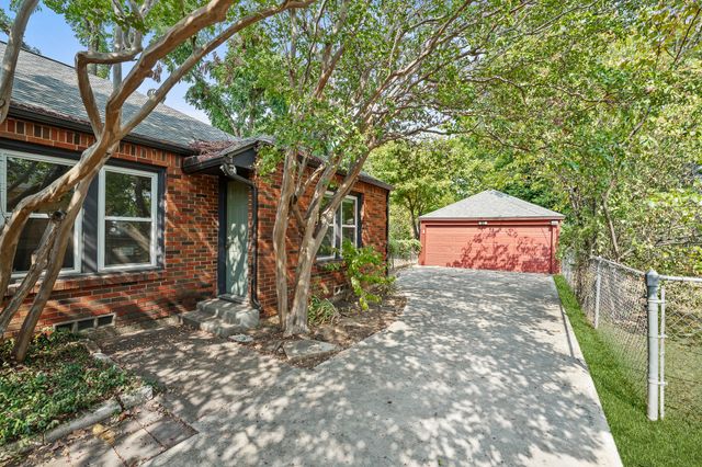 1116 Bonnie Brae Avenue, Fort Worth, TX 76111