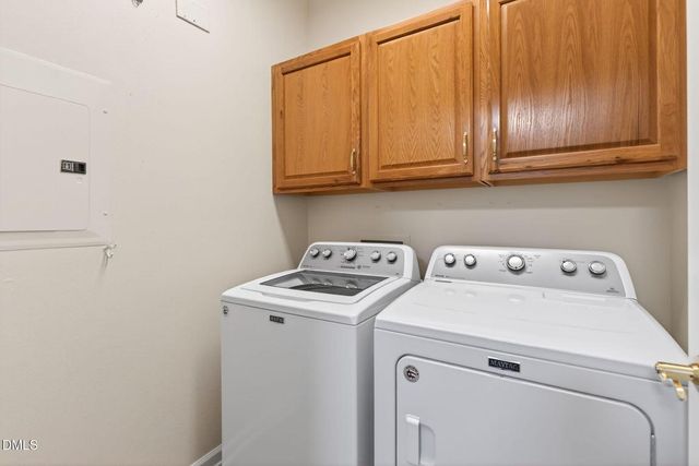 434 Eyam Hall Lane, Apex, NC 27502