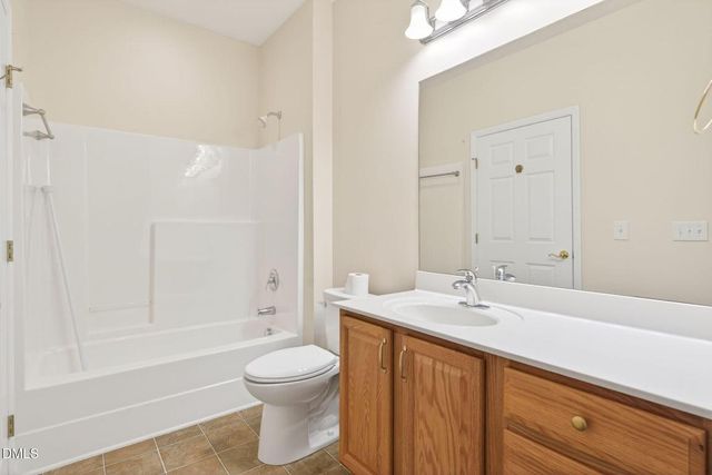 434 Eyam Hall Lane, Apex, NC 27502