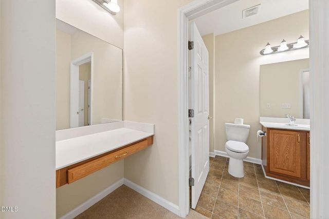 434 Eyam Hall Lane, Apex, NC 27502