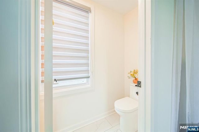 24-09 Raphael Street, Fair Lawn, NJ 07410