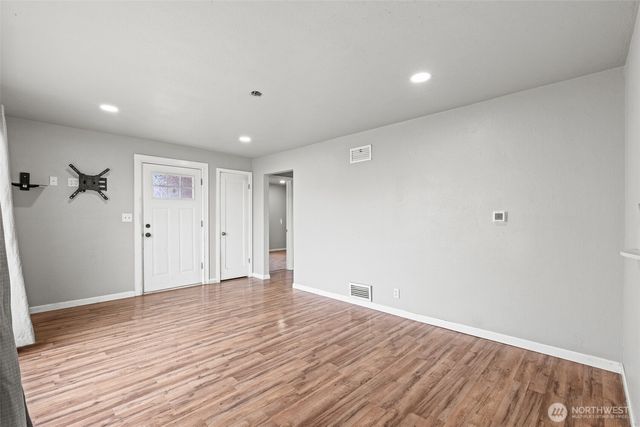 112 E Street NE, Ephrata, WA 98823