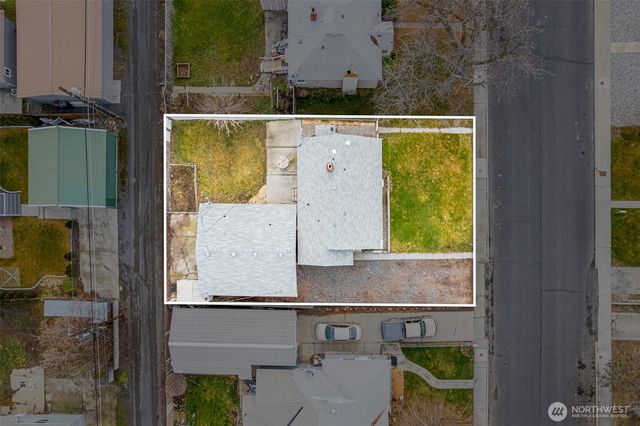 112 E Street NE, Ephrata, WA 98823