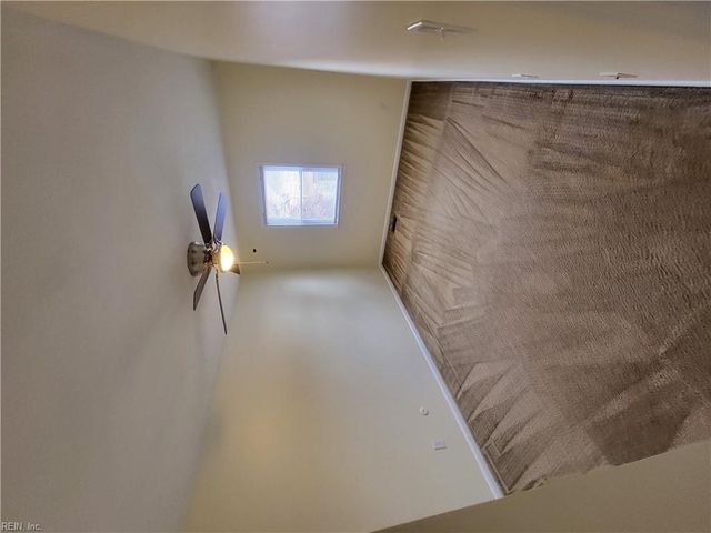 423 Burr Oak CT, Virginia Beach, VA 23454