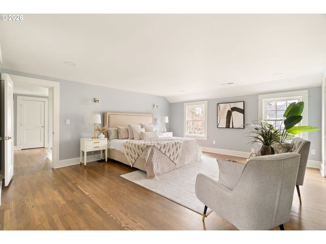 2261 Ne 30TH Ave, Portland, OR 97212