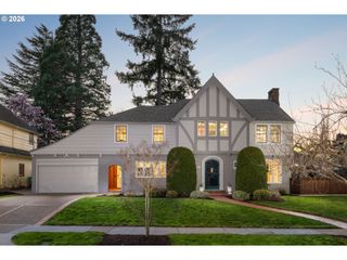 2261 Ne 30TH Ave, Portland, OR 97212