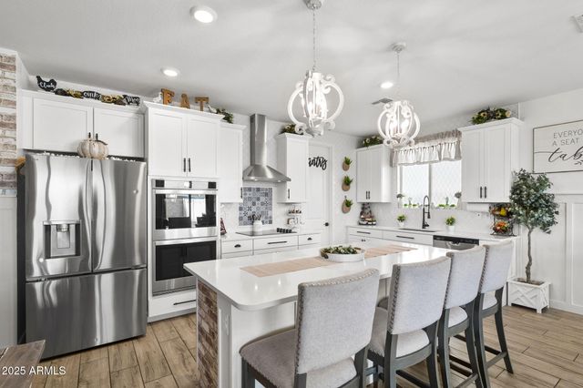 48219 N LA SOLEDAD --, Gold Canyon, AZ 85118