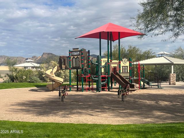 48219 N LA SOLEDAD --, Gold Canyon, AZ 85118