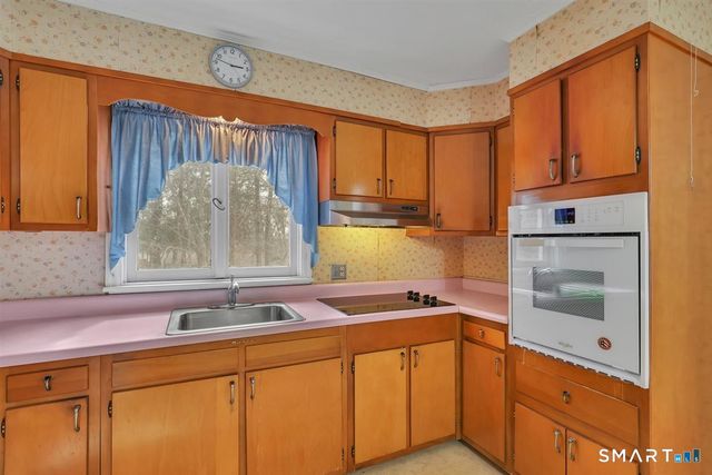 47 Park Road, Colchester, CT 06415