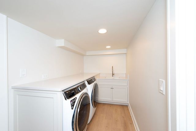 1221 Loch Lane, Lake Forest, IL 60045