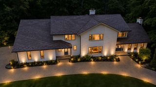 1221 Loch Lane, Lake Forest, IL 60045