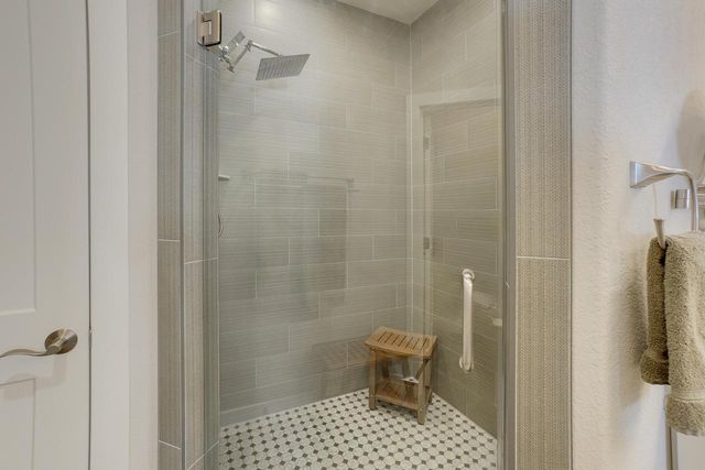 3049 Mendota DRIVE, Summit, WI 53066