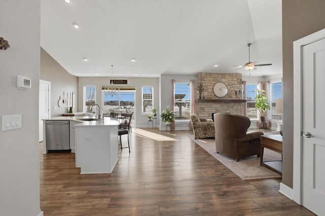 3049 Mendota DRIVE, Summit, WI 53066