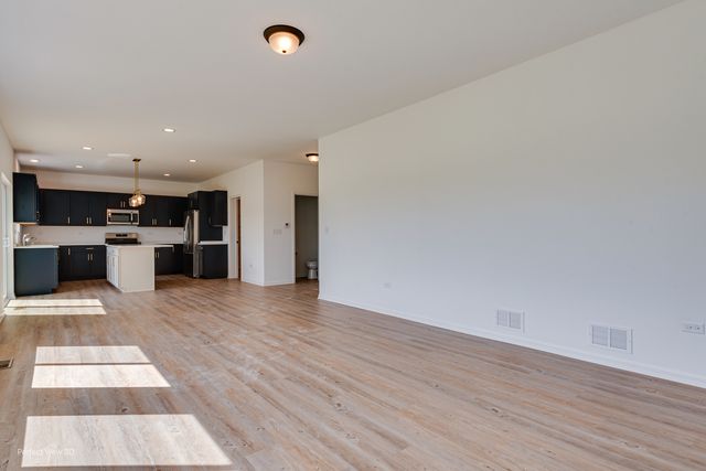 26465 Orchid Lane W, Channahon, IL 60410