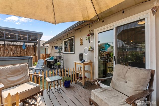 9007 10th Street NE, Lake Stevens, WA 98258