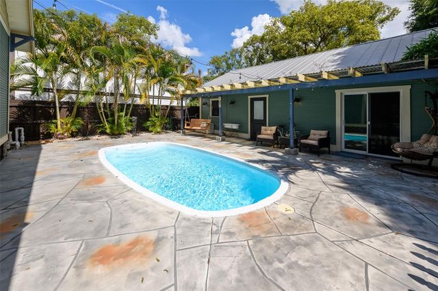 314 E FRANCES AVENUE, Tampa, FL 33602