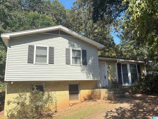 1024 ROSE HILL CIRCLE, Hueytown, AL 35023