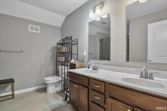 4737 Peregrine Drive, Evansville, IN 47725