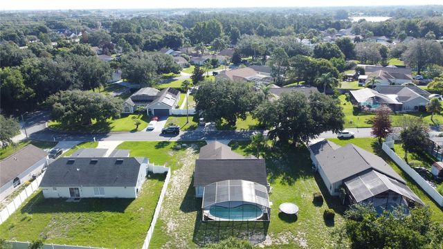 240 SUNRISE RD, Davenport, FL 33837