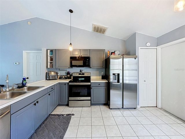 240 SUNRISE RD, Davenport, FL 33837