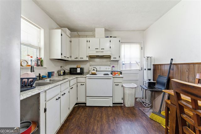 6015 Landover Circle, Morrow, GA 30260