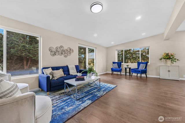 23826 7th Place W, Bothell, WA 98021