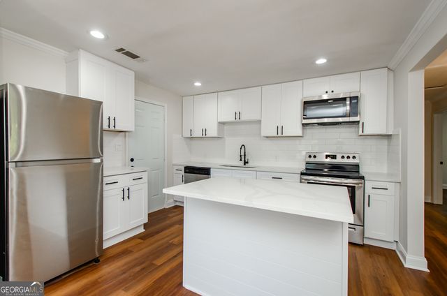 4244 Lindsey Drive, Decatur, GA 30035